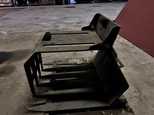 Grapple Bucket for Power Trac Mower - Image 4